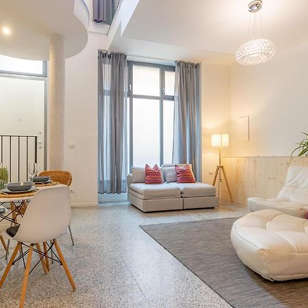 דירות טורנו Moderno Loft A Due Passi Dal Lago מראה חיצוני תמונה