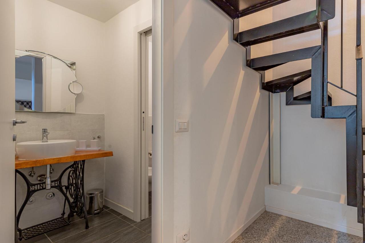 דירות טורנו Moderno Loft A Due Passi Dal Lago מראה חיצוני תמונה