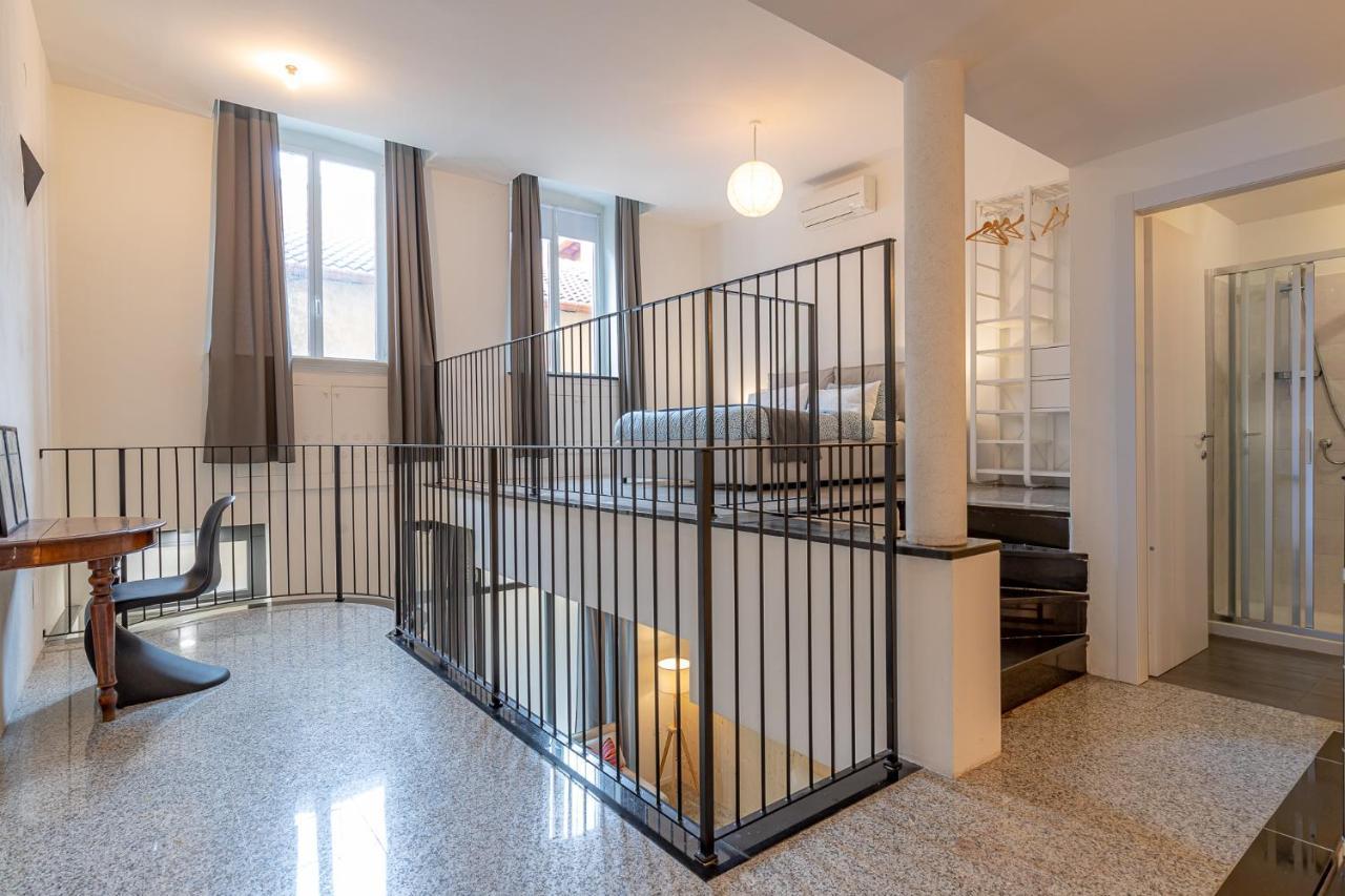 דירות טורנו Moderno Loft A Due Passi Dal Lago מראה חיצוני תמונה